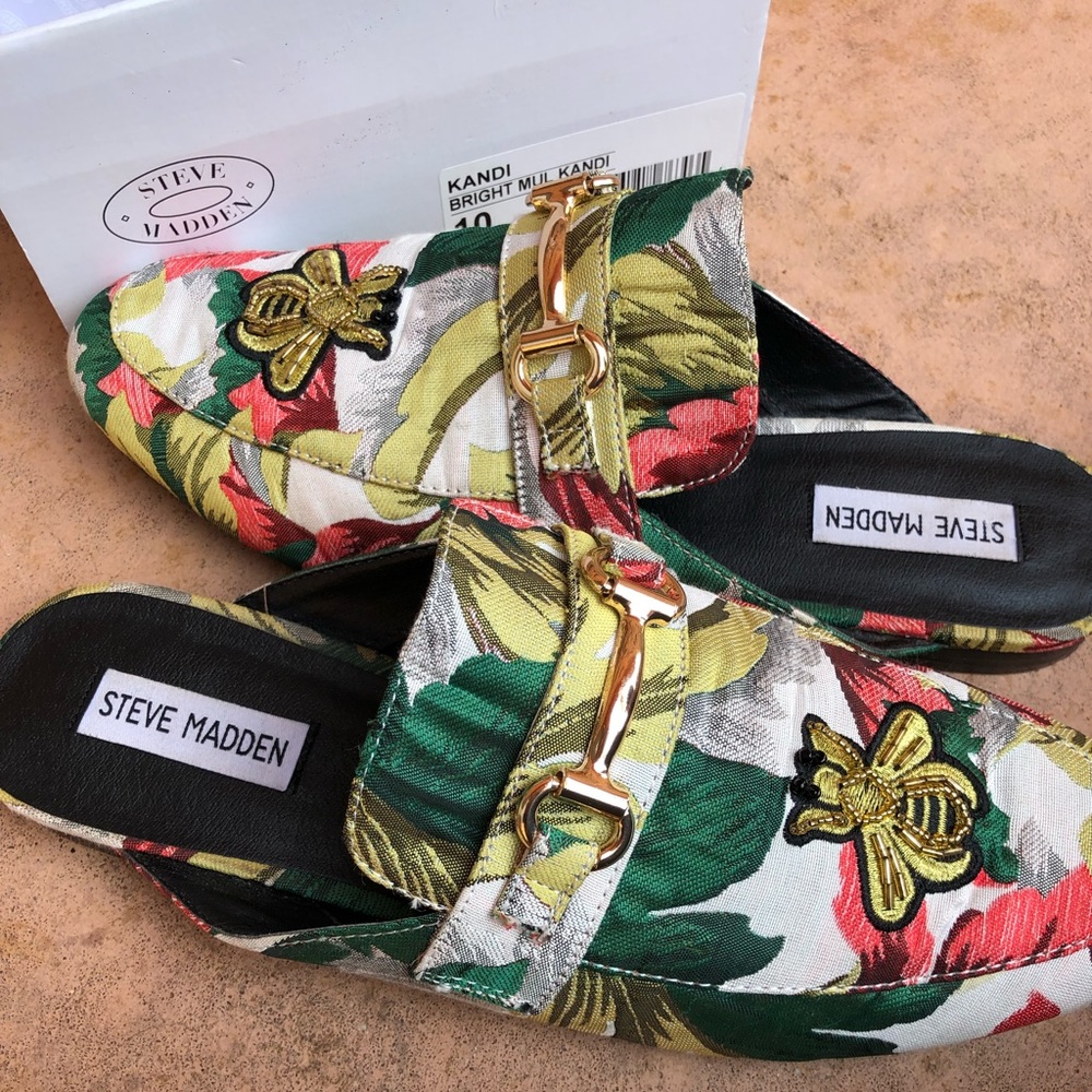 Steve Madden Kandi Mule Bee 🐝